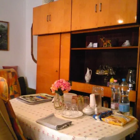 Vintage House Hollohaza